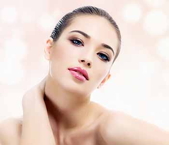 At Dermatology Specialists of Illinois in Algonquin, IL, offer Blue Light acne treatment.
