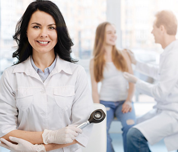 Algonquin Dermatologist Explains Common Symptoms of Skin Cancer in Algonquin IL area