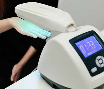 Costs and benefits of image-guided superficial radiation therapy